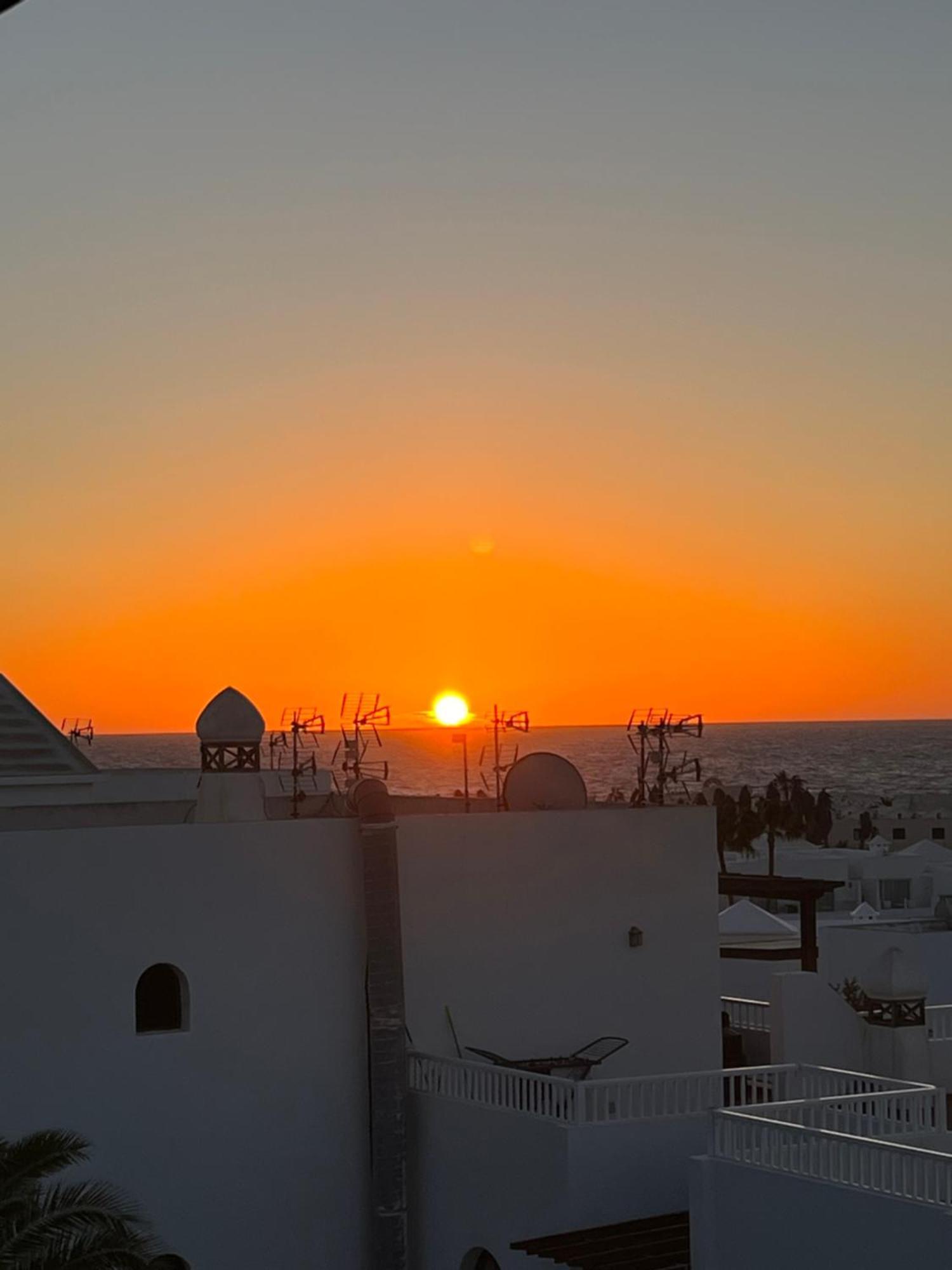 New Pools Wonderful Views Ac Apartment Costa Teguise Exterior photo
